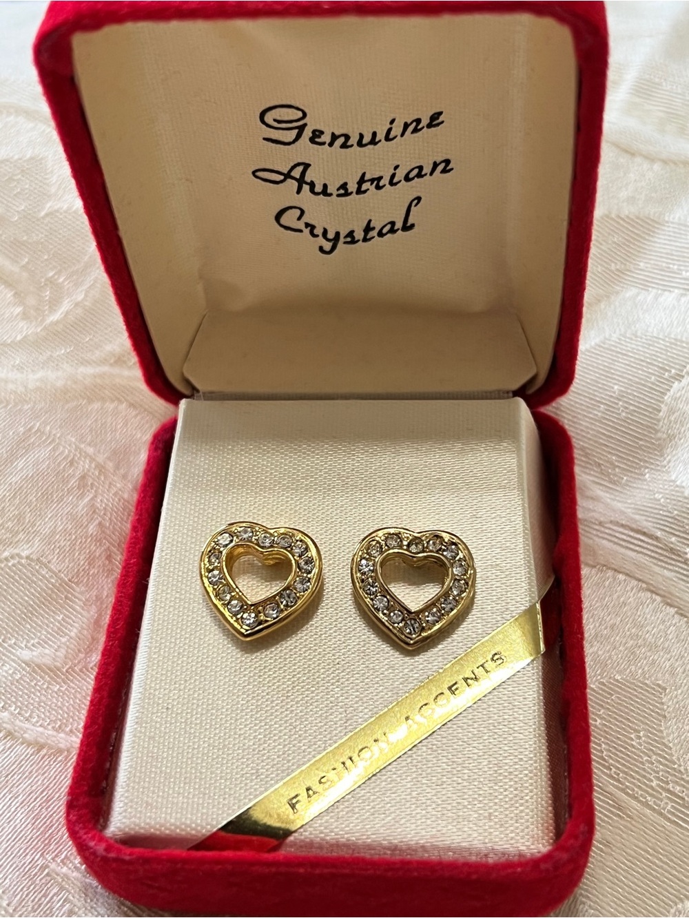 Genuine Austrian Crystal Gold Heart Stud Earrings - women jewelry NIB
